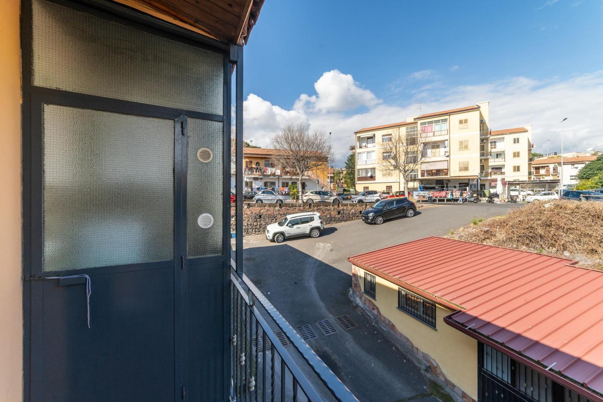 Casa La Scivola Apartment Catania Bagian luar foto