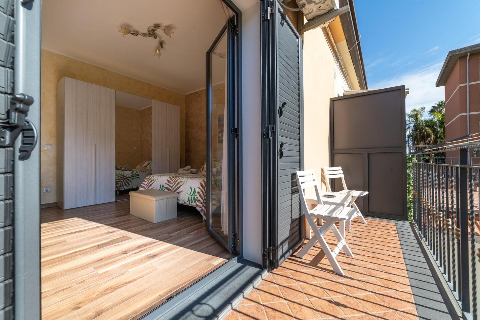 Casa La Scivola Apartment Catania Bagian luar foto